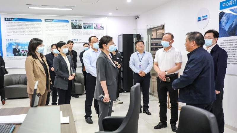 雨花區(qū)委書記劉素月、區(qū)長(zhǎng)黃軍其一行赴中機(jī)國(guó)際考察雨花區(qū)科創(chuàng)公共服務(wù)中心建設(shè)工作