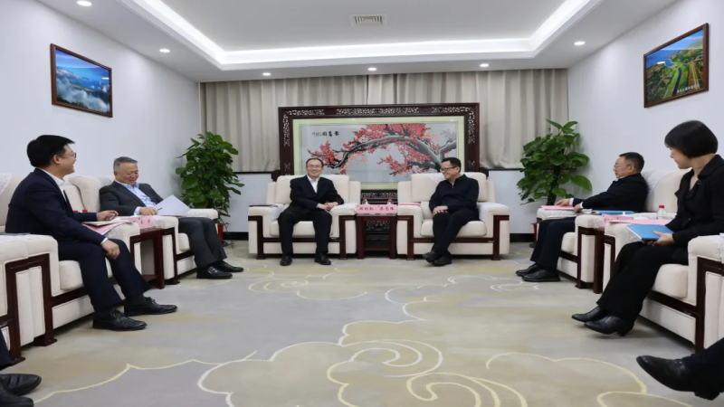 周明勤會(huì)見(jiàn)水利部長(zhǎng)江水利委員會(huì)黨組書(shū)記、主任廖志偉